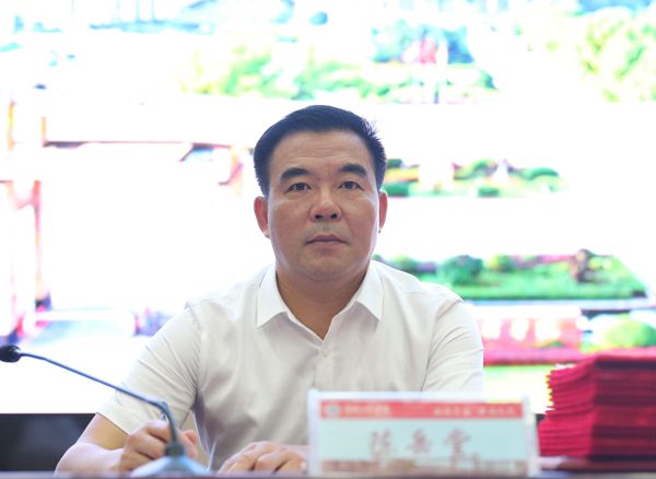 1594809440733004319.jpg 书记_副本.jpg