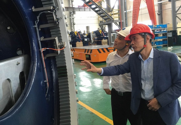 1516245777795003316.jpg 车间考察用2.jpg